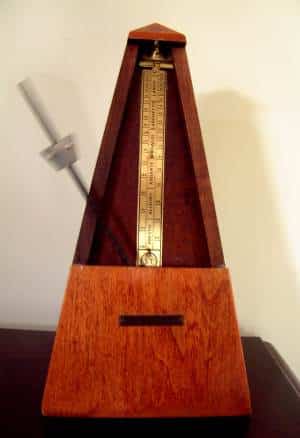 old mechanical metronome